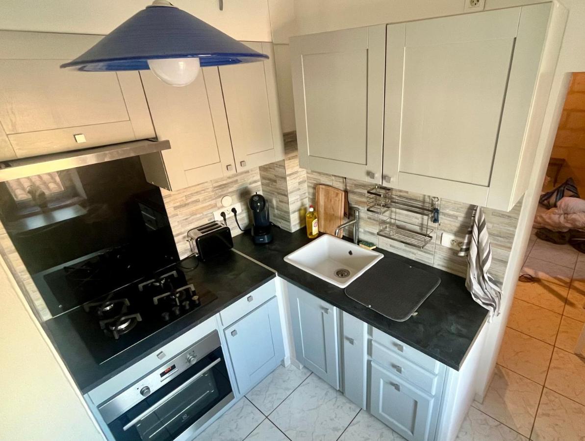 Appartement Belle-Vue Beaucaire  Esterno foto