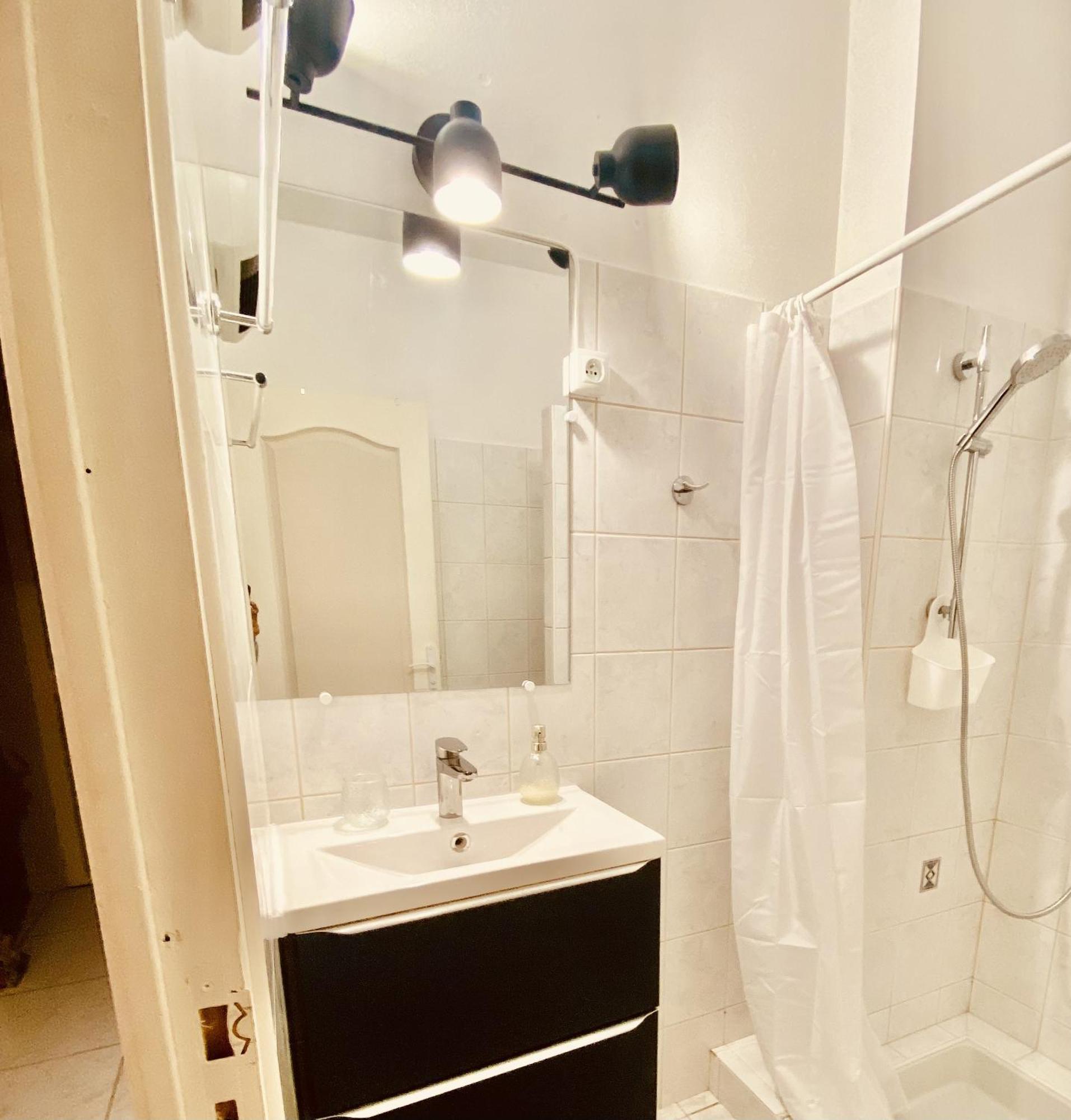 Appartement Belle-Vue Beaucaire  Esterno foto